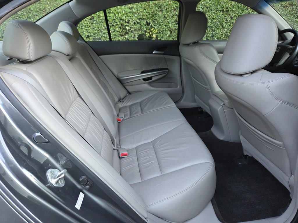 2009 Honda Accord EX-L - Photo 29