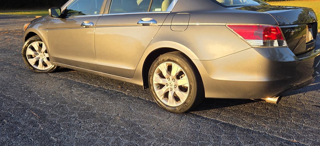 2009 Honda Accord EX-L - Photo 35