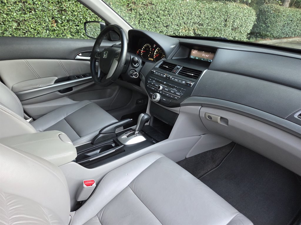 2009 Honda Accord EX-L - Photo 26