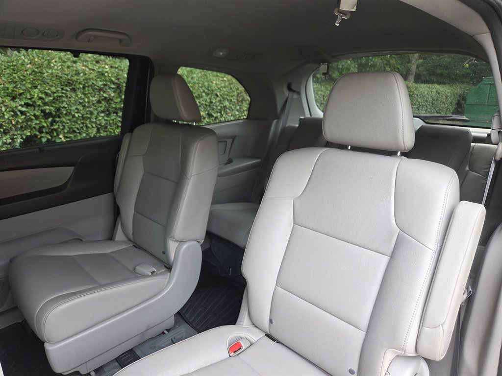 2016 Honda Odyssey EX-L - Photo 34