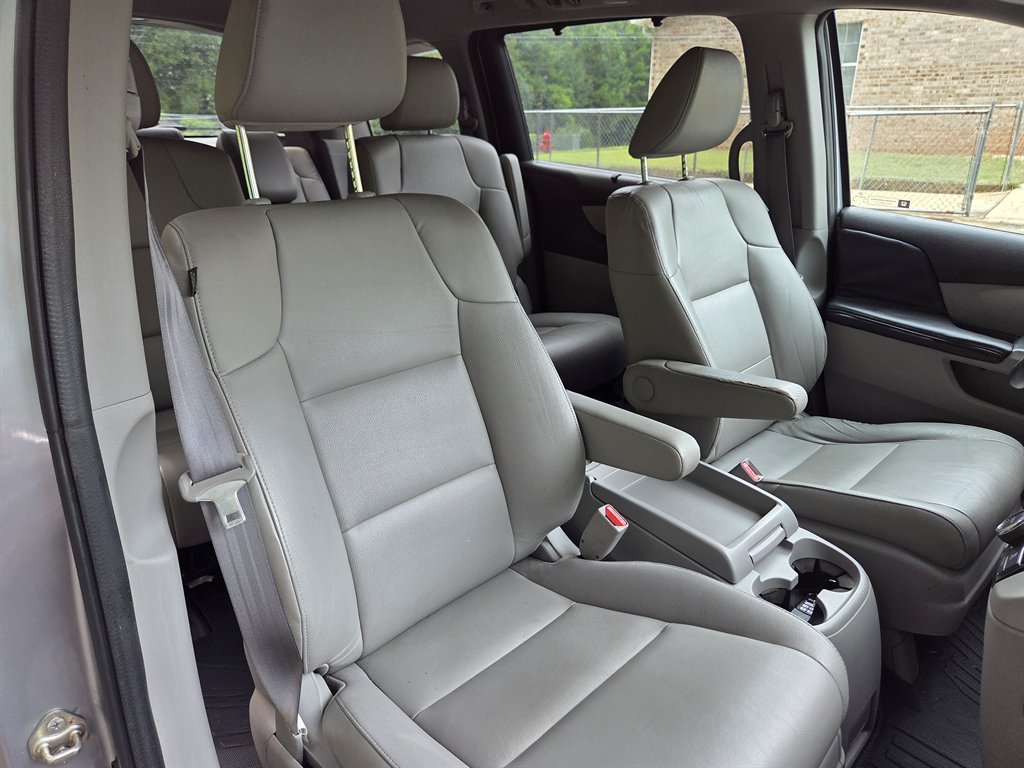 2016 Honda Odyssey EX-L - Photo 29