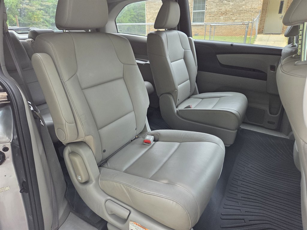 2016 Honda Odyssey EX-L - Photo 32