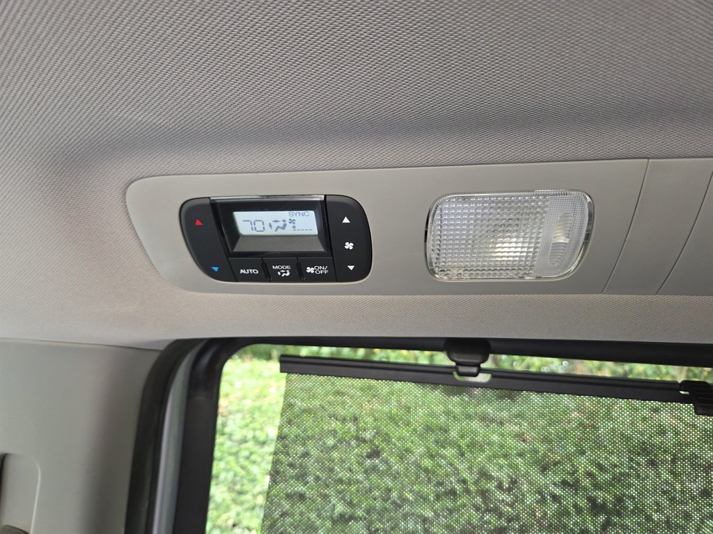 2016 Honda Odyssey EX-L - Photo 35