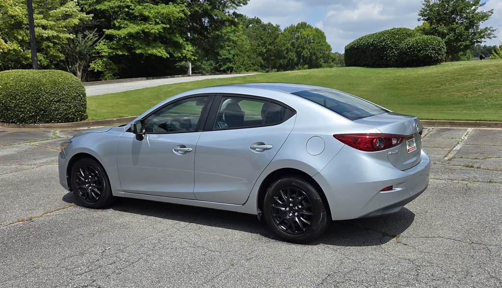 2018 Mazda Mazda3 Sport - Photo 16