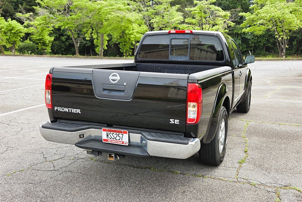 2010 Nissan Frontier SE - Photo 13