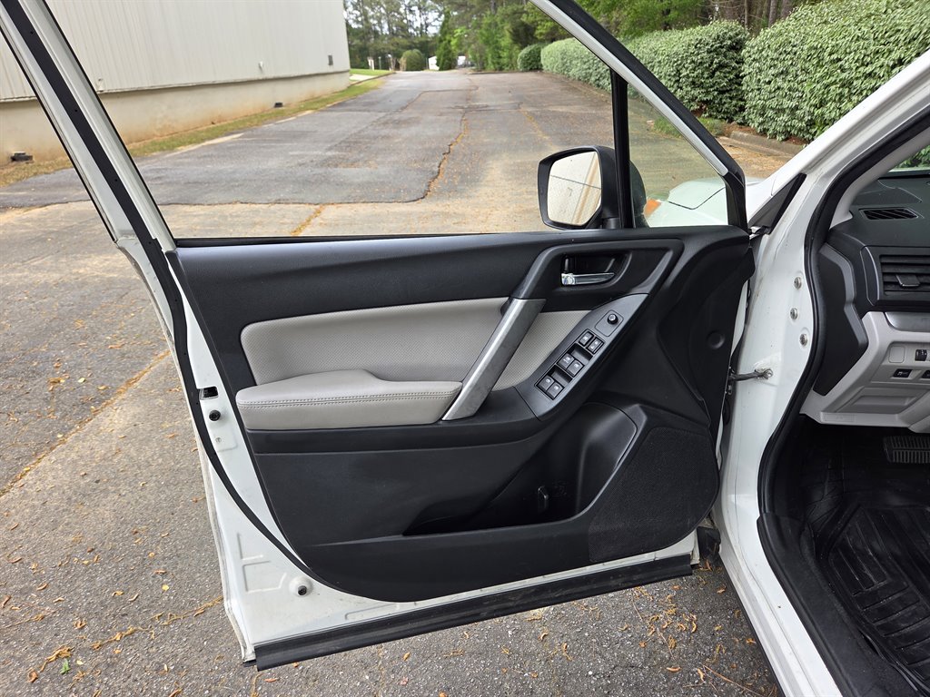 2014 Subaru Forester i Limited - Photo 36