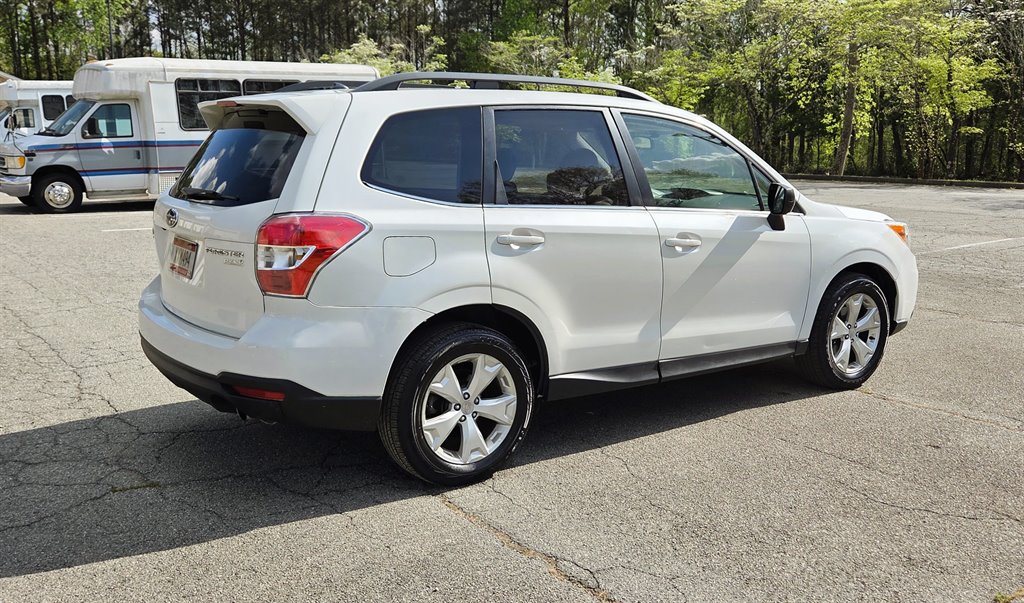 2014 Subaru Forester i Limited - Photo 16