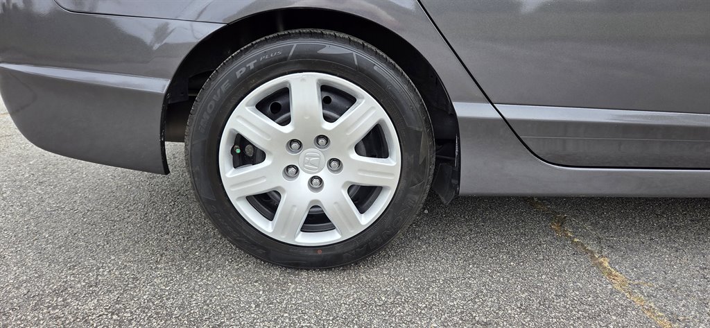2010 Honda Civic LX - Photo 38