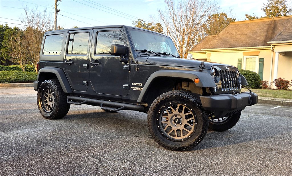 2017 Jeep Wrangler Unlimited Sport - Photo 8