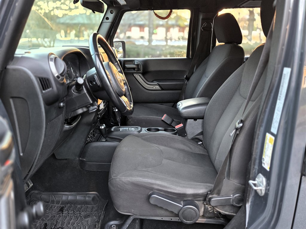 2017 Jeep Wrangler Unlimited Sport - Photo 24