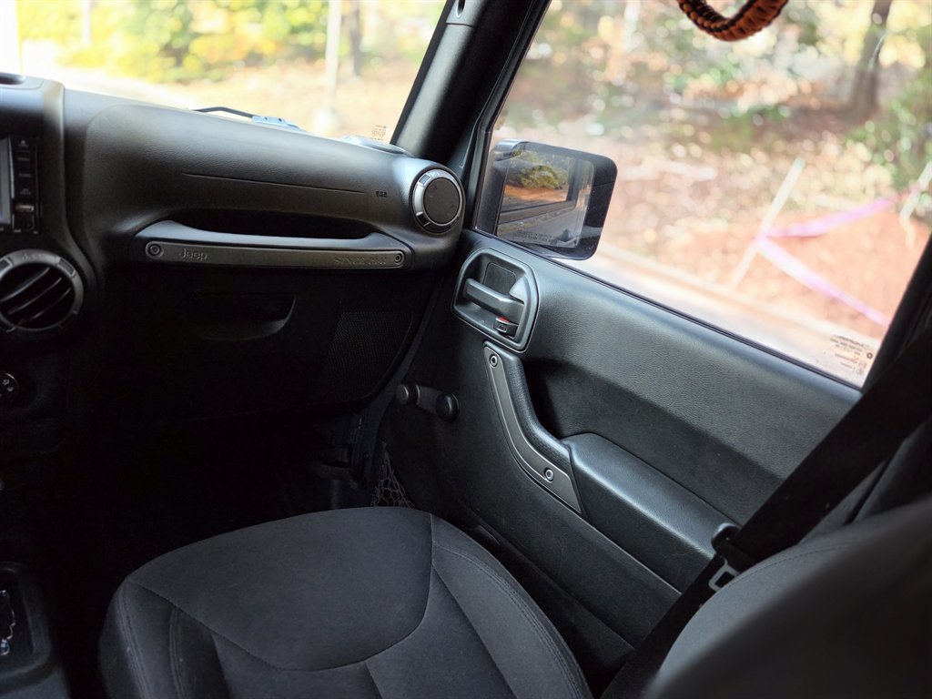 2017 Jeep Wrangler Unlimited Sport - Photo 35